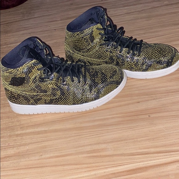 Nike Shoes - Nike Jordan 1s